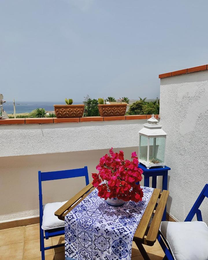 Casa Mandarino * Macari